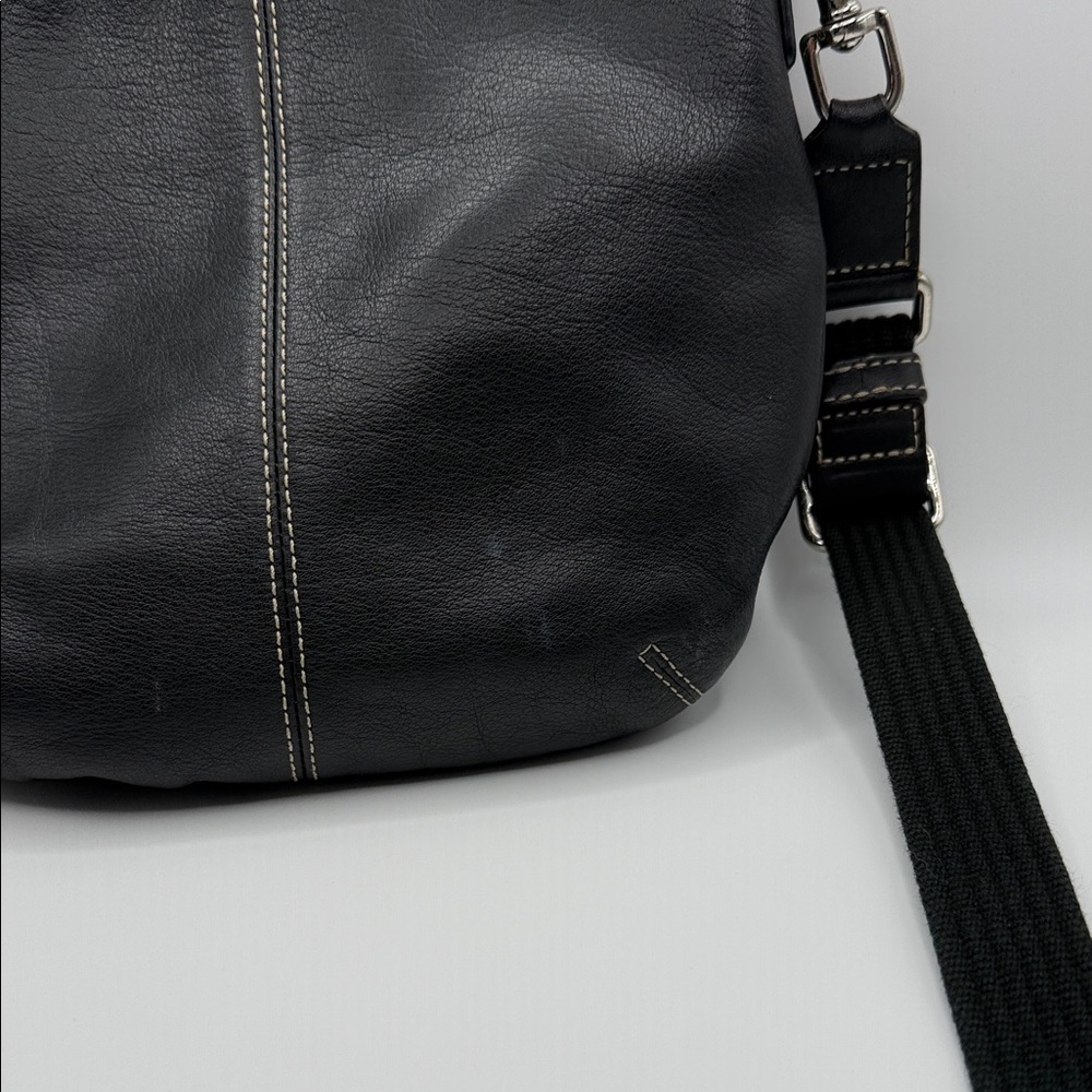 Coach SoHo Black Pleated Leather Crossbody Bag - Picture 4 of 7